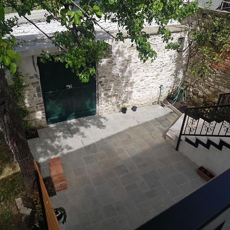 Villa Grigor Berat Extérieur photo